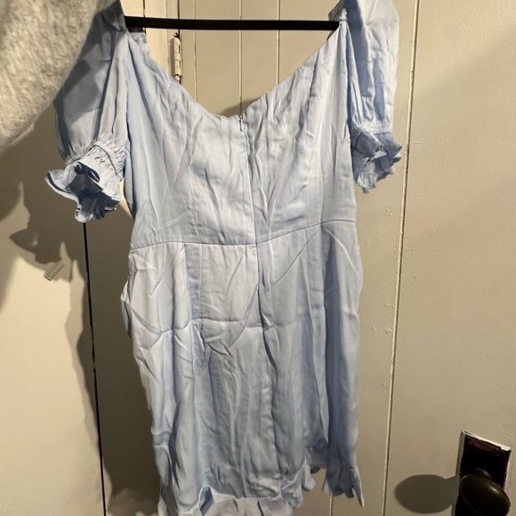 SELFIE LESLIE NWT Light Blue Ruched Mini Dress - Picture 4 of 4